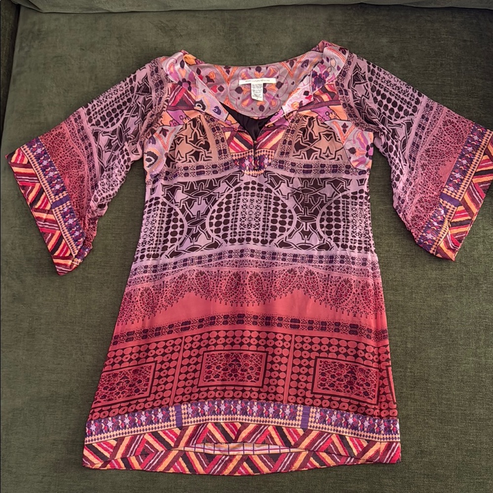Vintage DIANE von FURSTENBERG sz 8 95% silk dress
